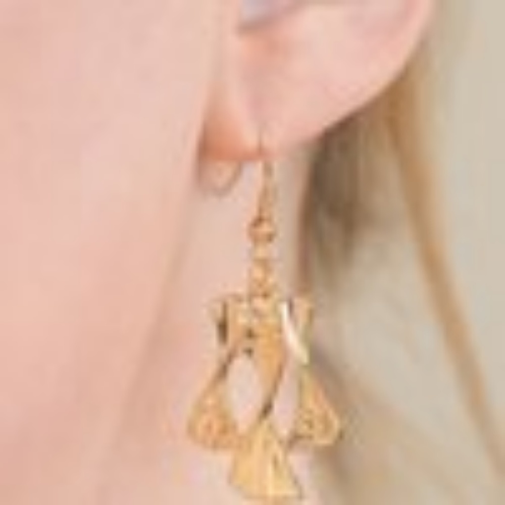 The Sands of Time - Gold necklace and Earrings Set - Picture 3 of 3
